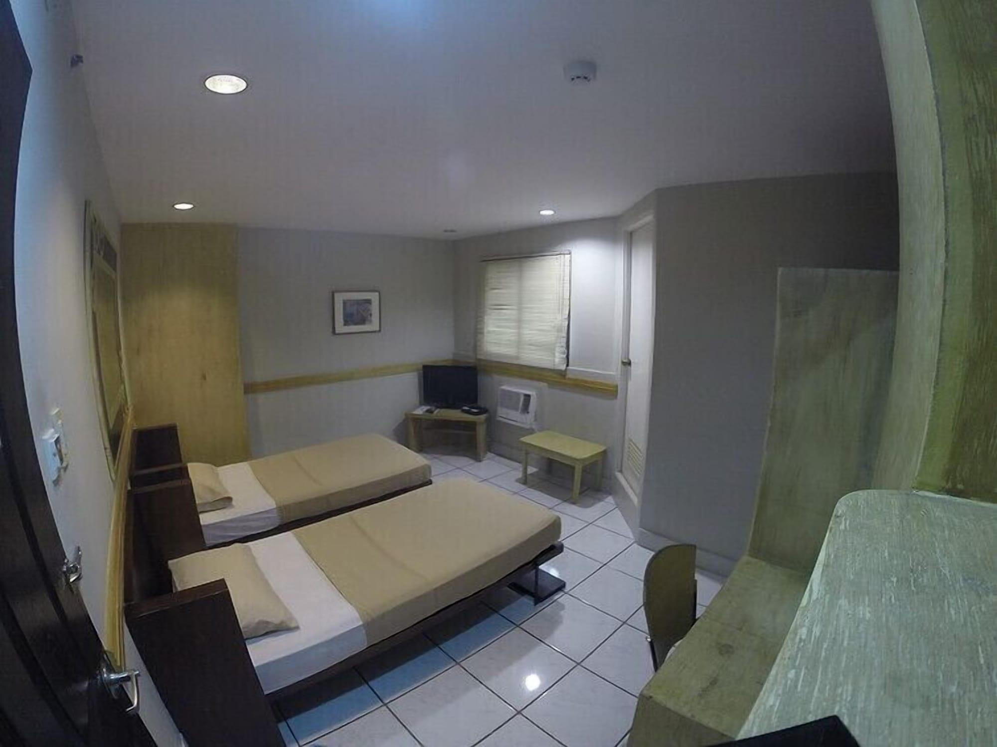 Urban Inn Iloilo Extérieur photo