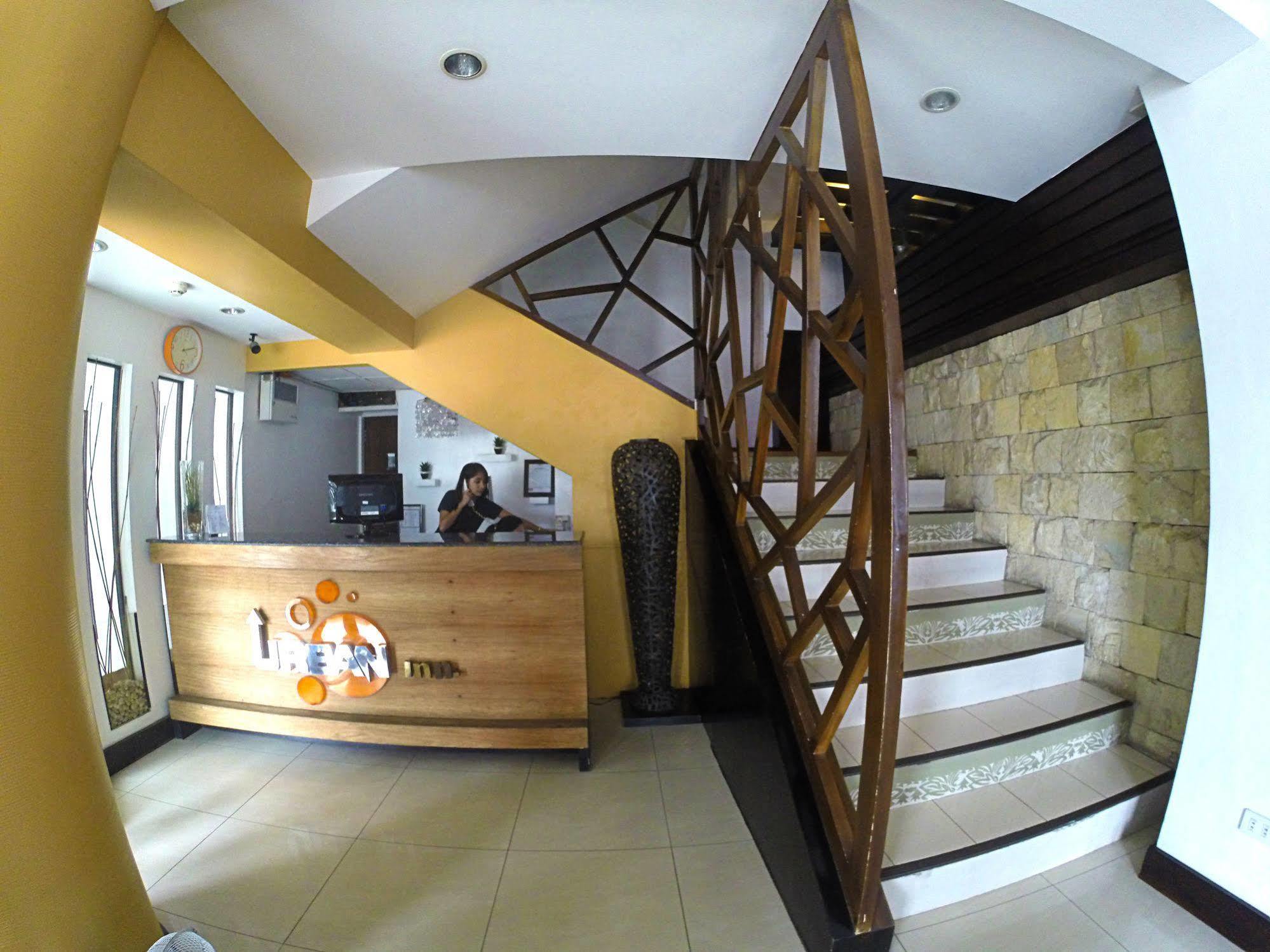 Urban Inn Iloilo Extérieur photo